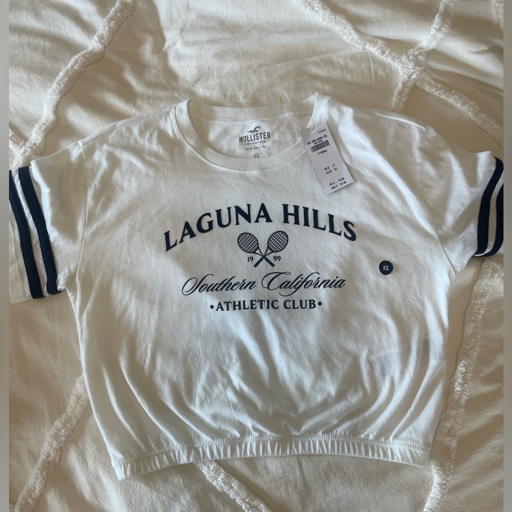 Laguna Hills top ⭐️NWT⭐️